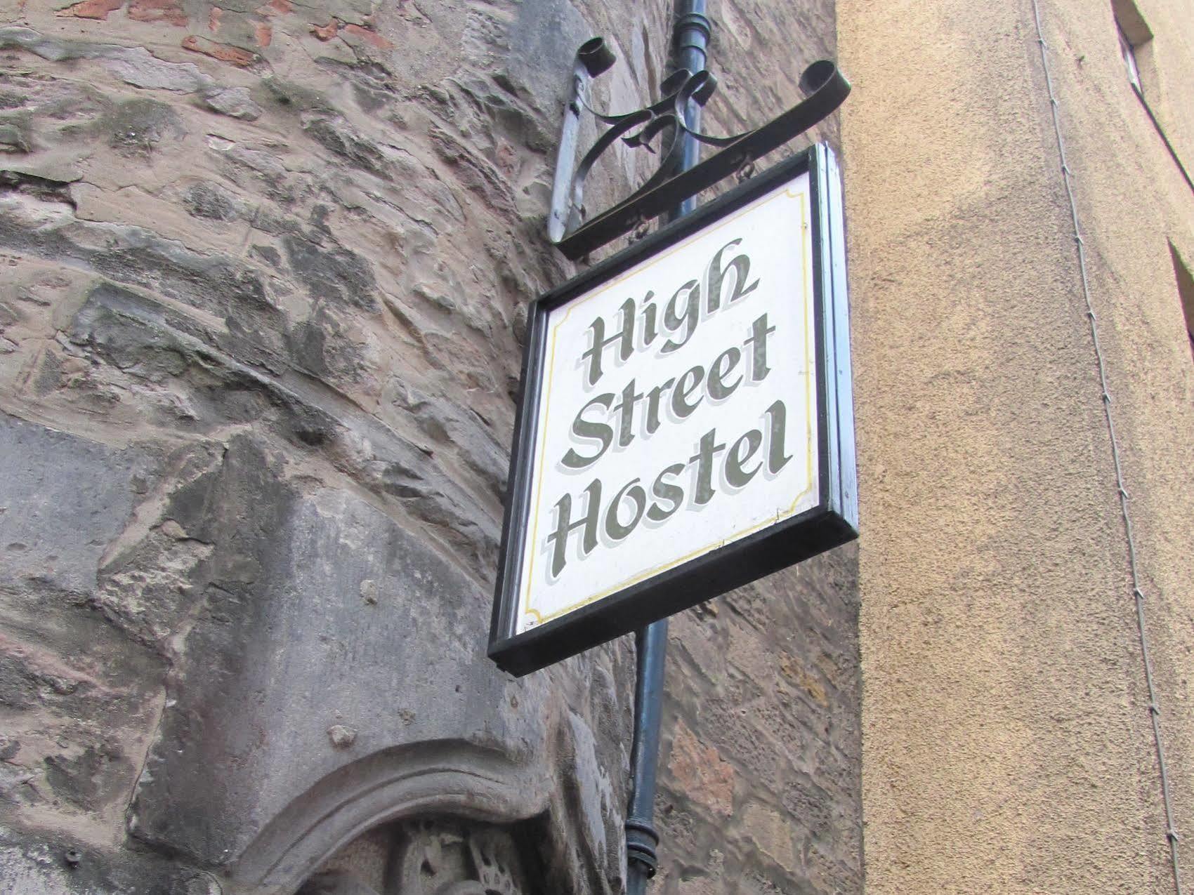 High Street - Over 18s Only, Backpackers Atmosphere (adults Only) * Edinburgh