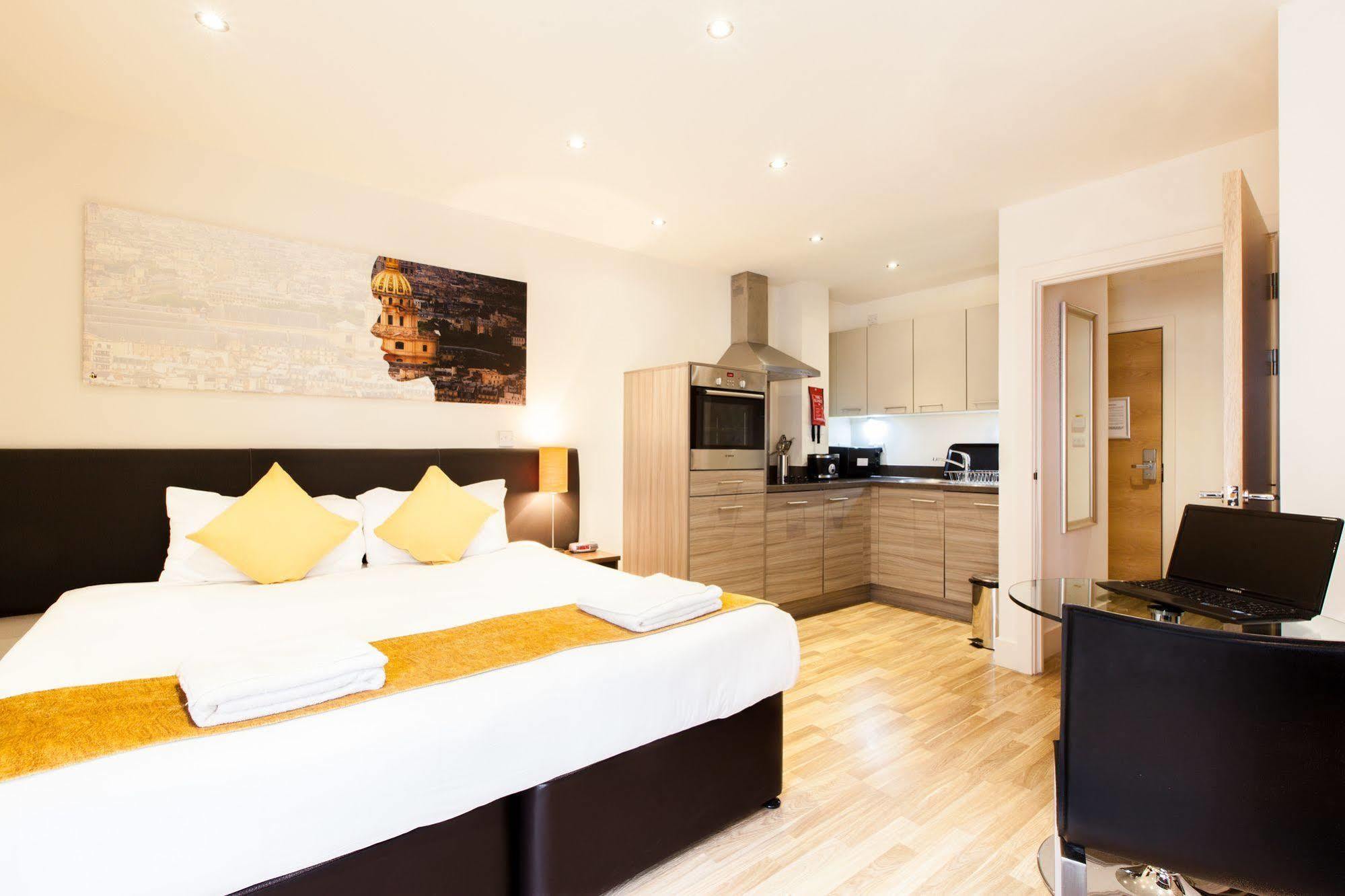 Staycity West End