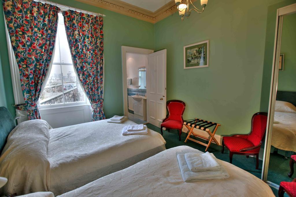 Guest house Mingalar Edinburgh