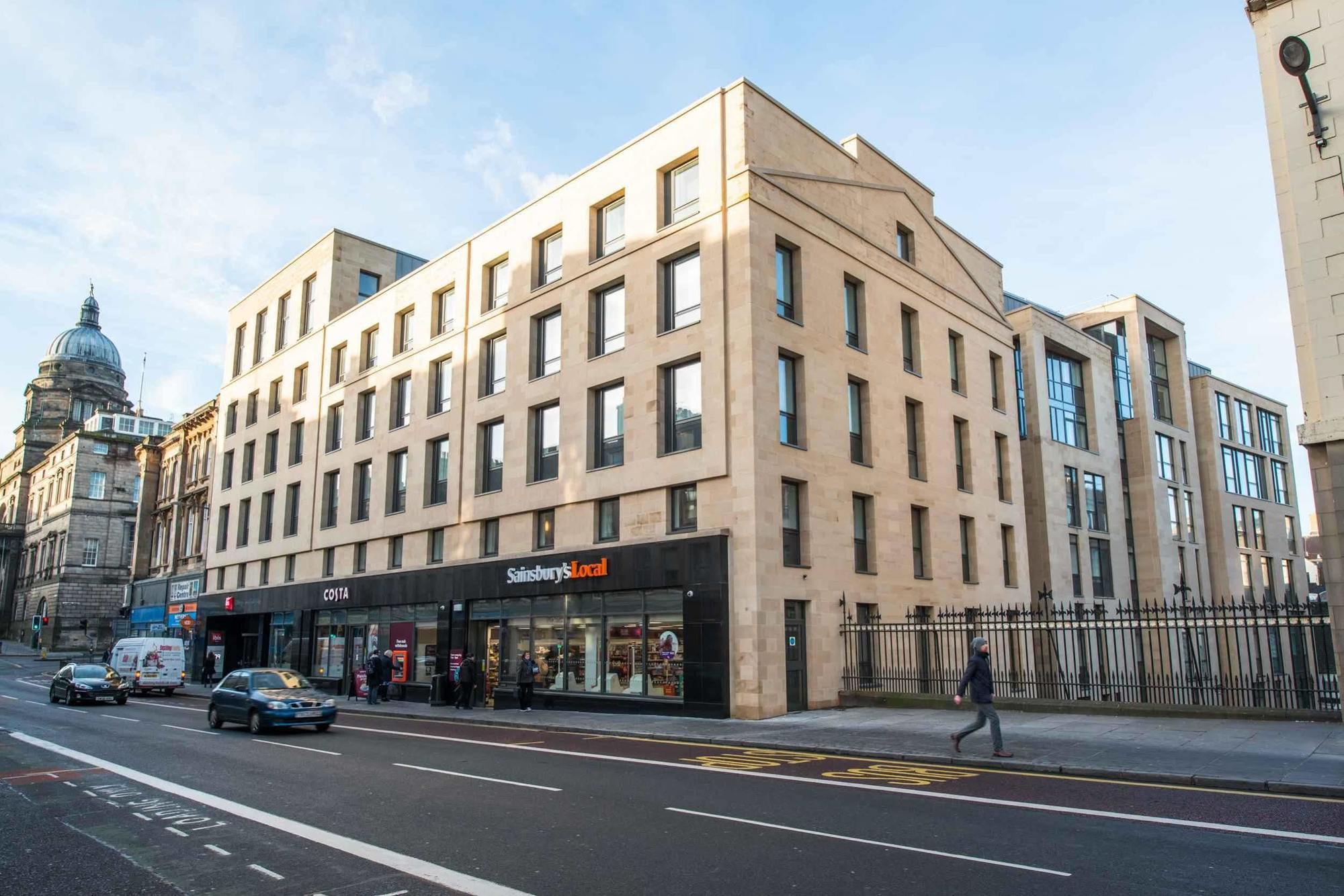 Ibis Centre South Bridge - Royal Mile EDI