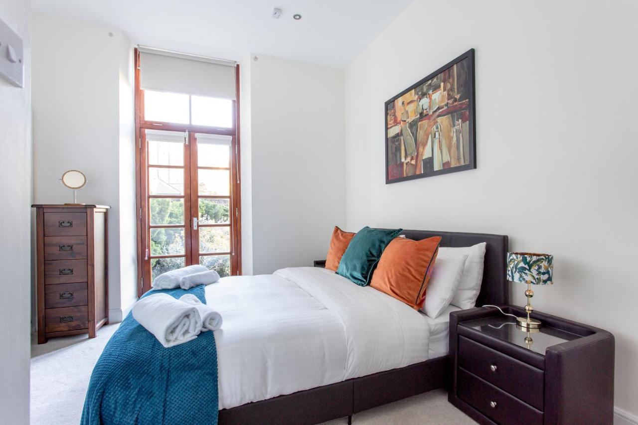 Apartment Colonial Victorian Apartment, Fab Central Location *