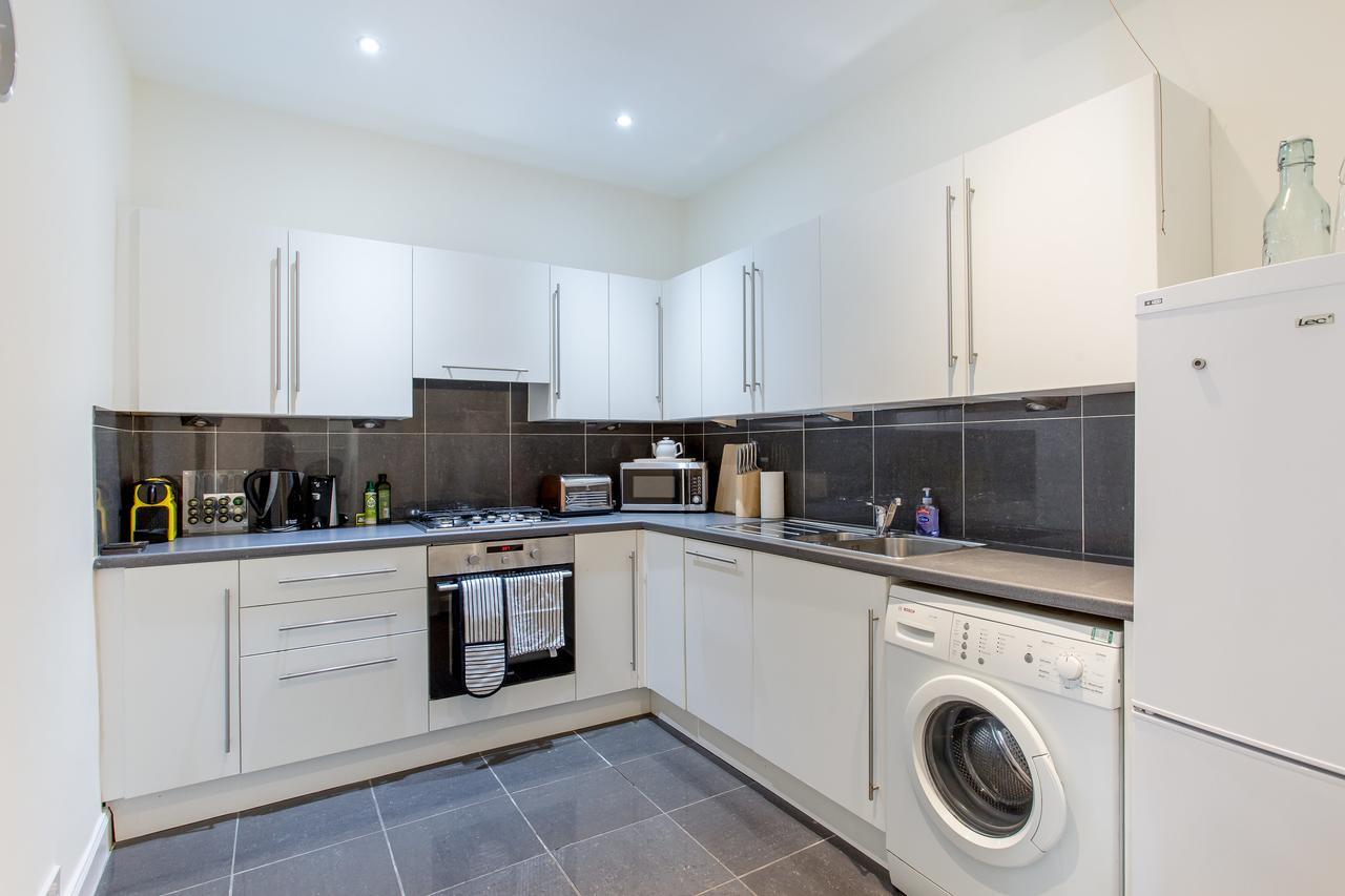 Colonial Victorian Apartment, Fab Central Location * Edinburgh
