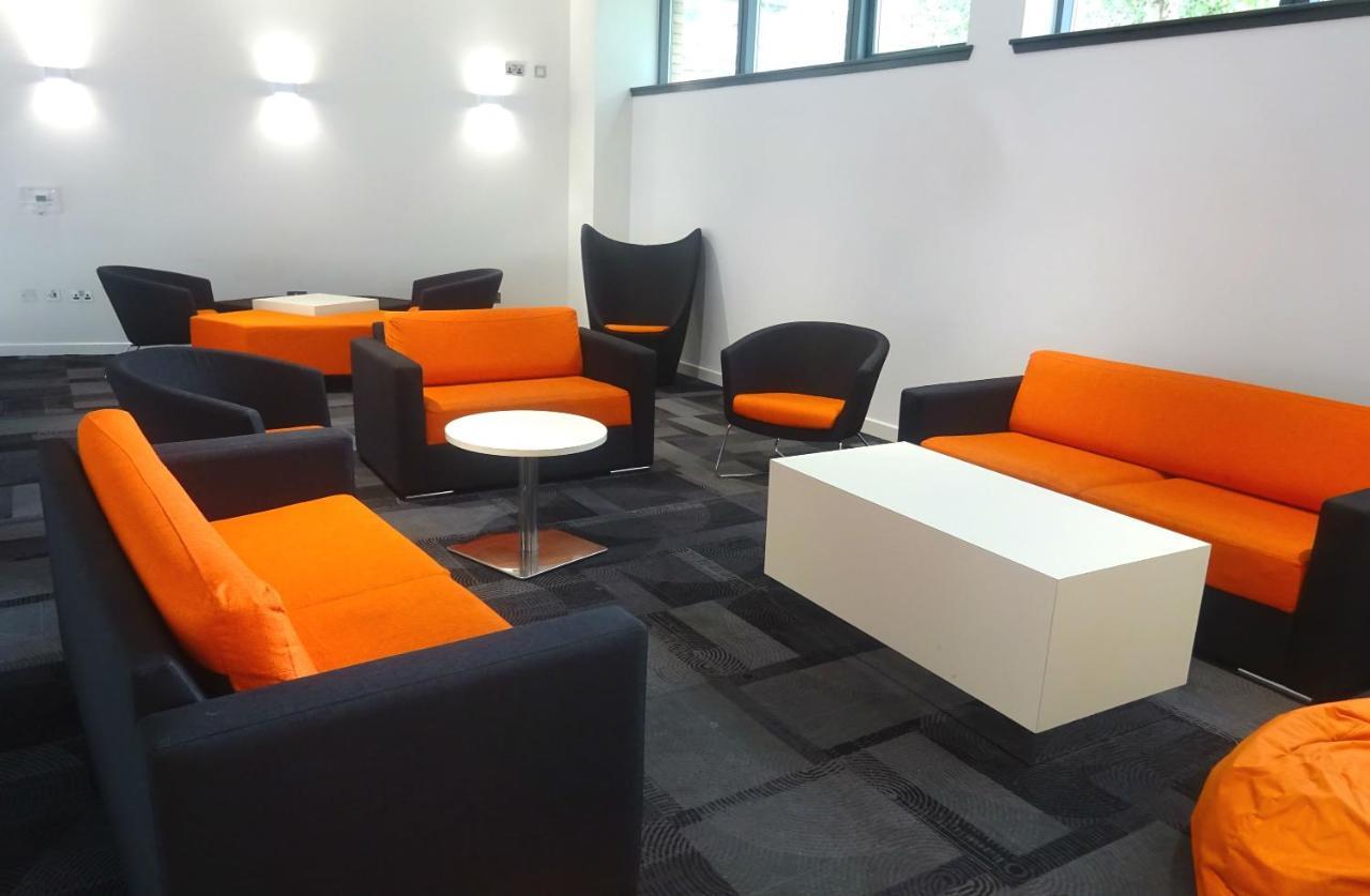 Metro Hostel