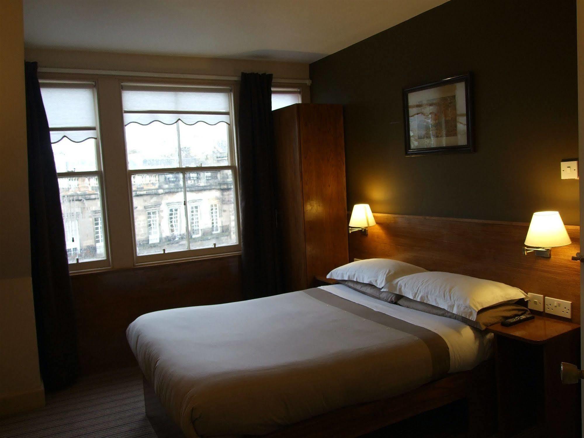 Guest house St Bernard's House (adults Only) 3*