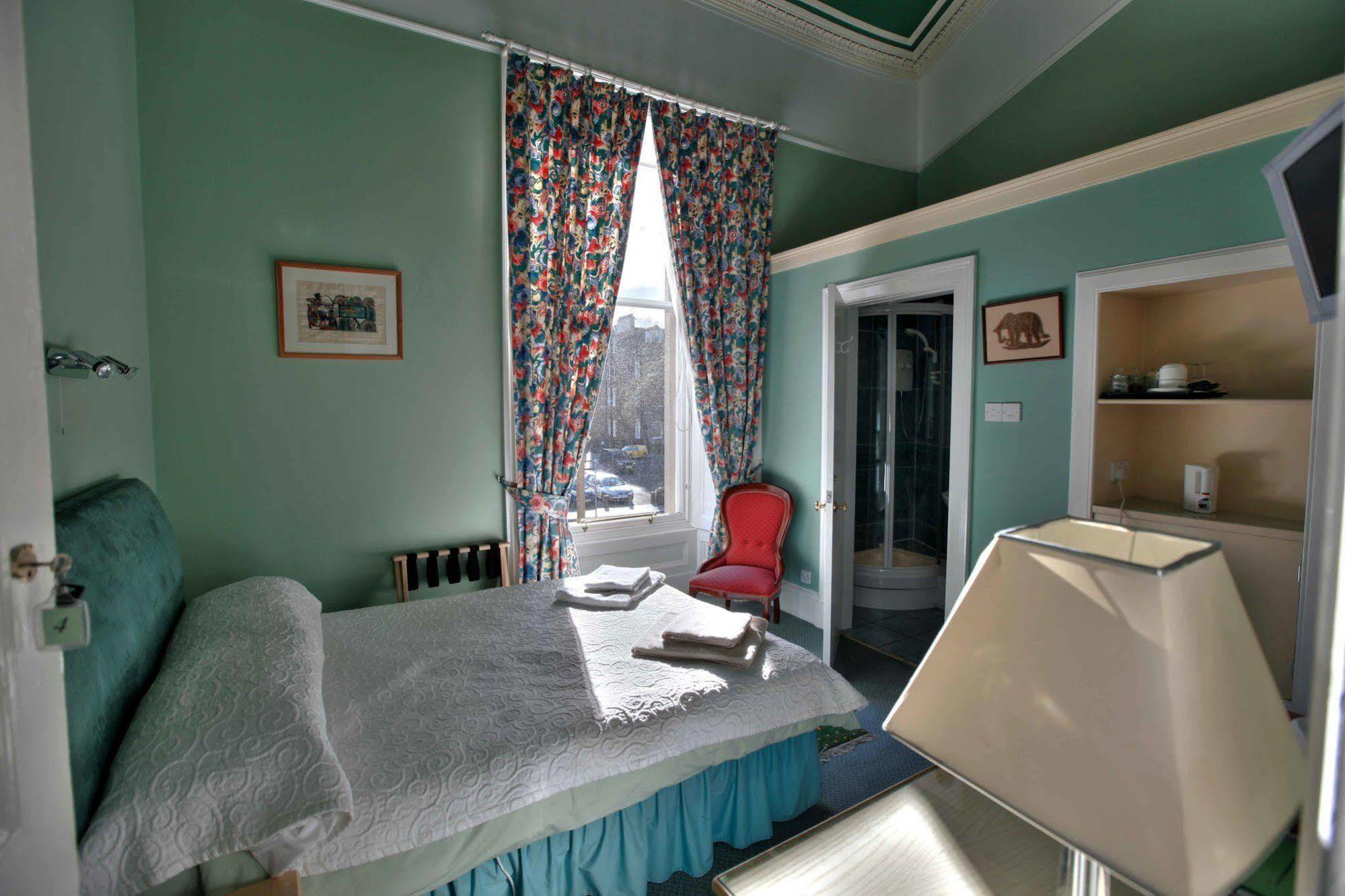 Guest house Mingalar