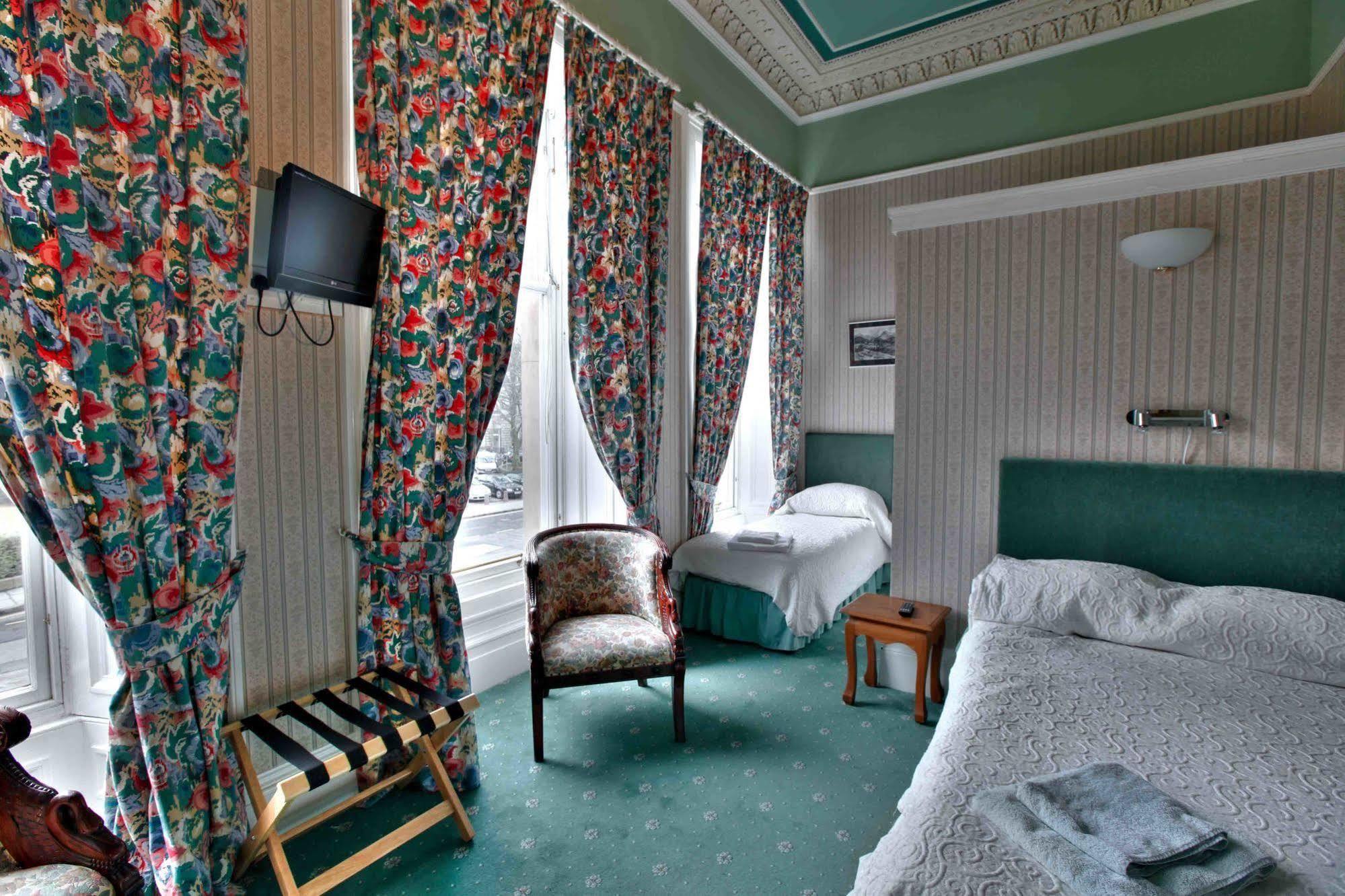 Guest house Mingalar Edinburgh