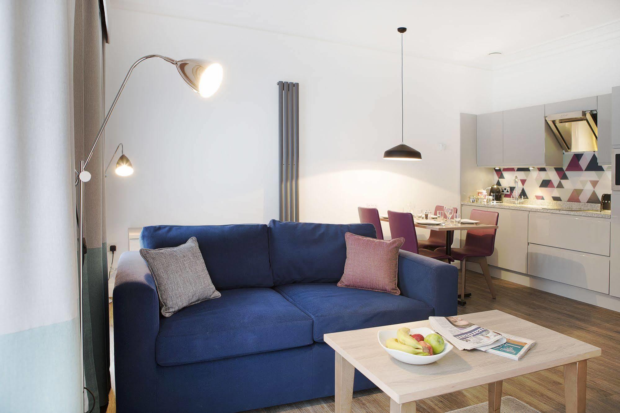 Cityroomz Edinburgh Hotel