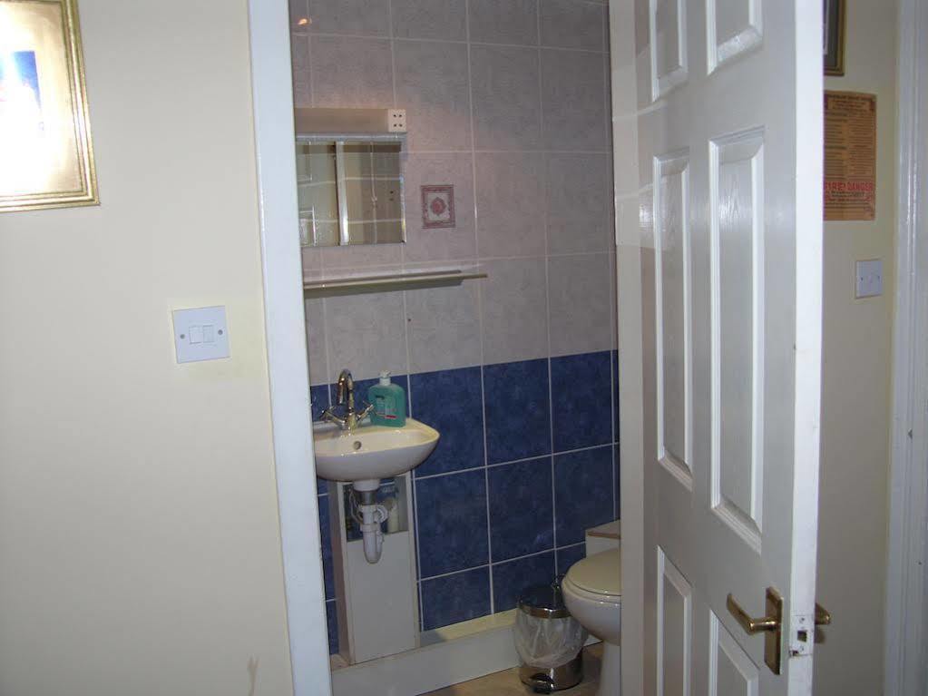 Ivy- Braveheart 3* Edinburgh
