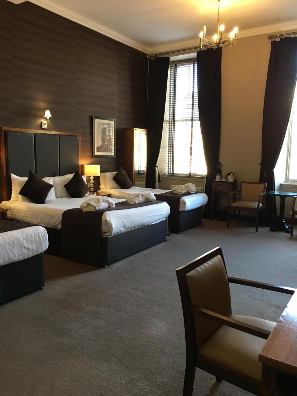 Albany Hotel 3*