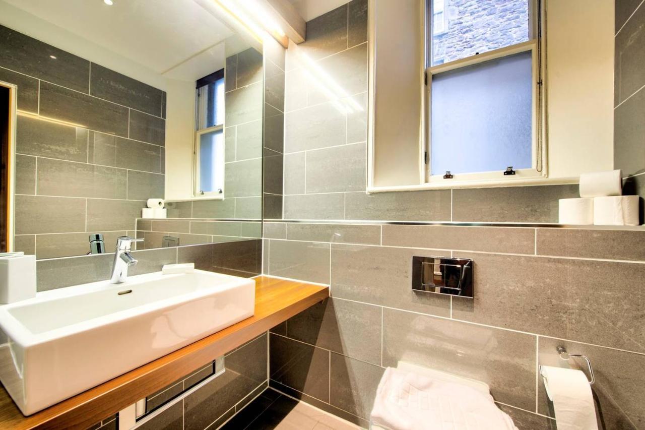 Amazing Views! North Bank Street Luxury Apartment