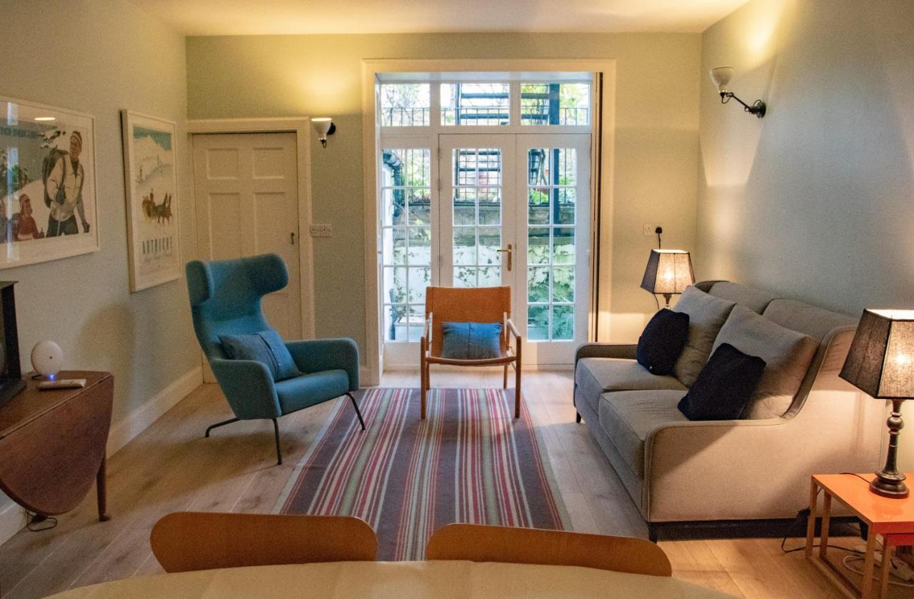 2 Bedroom In Stockbridge Apartment Edinburgh