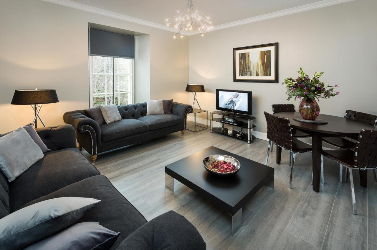 Nicolson Aparthotel 4*