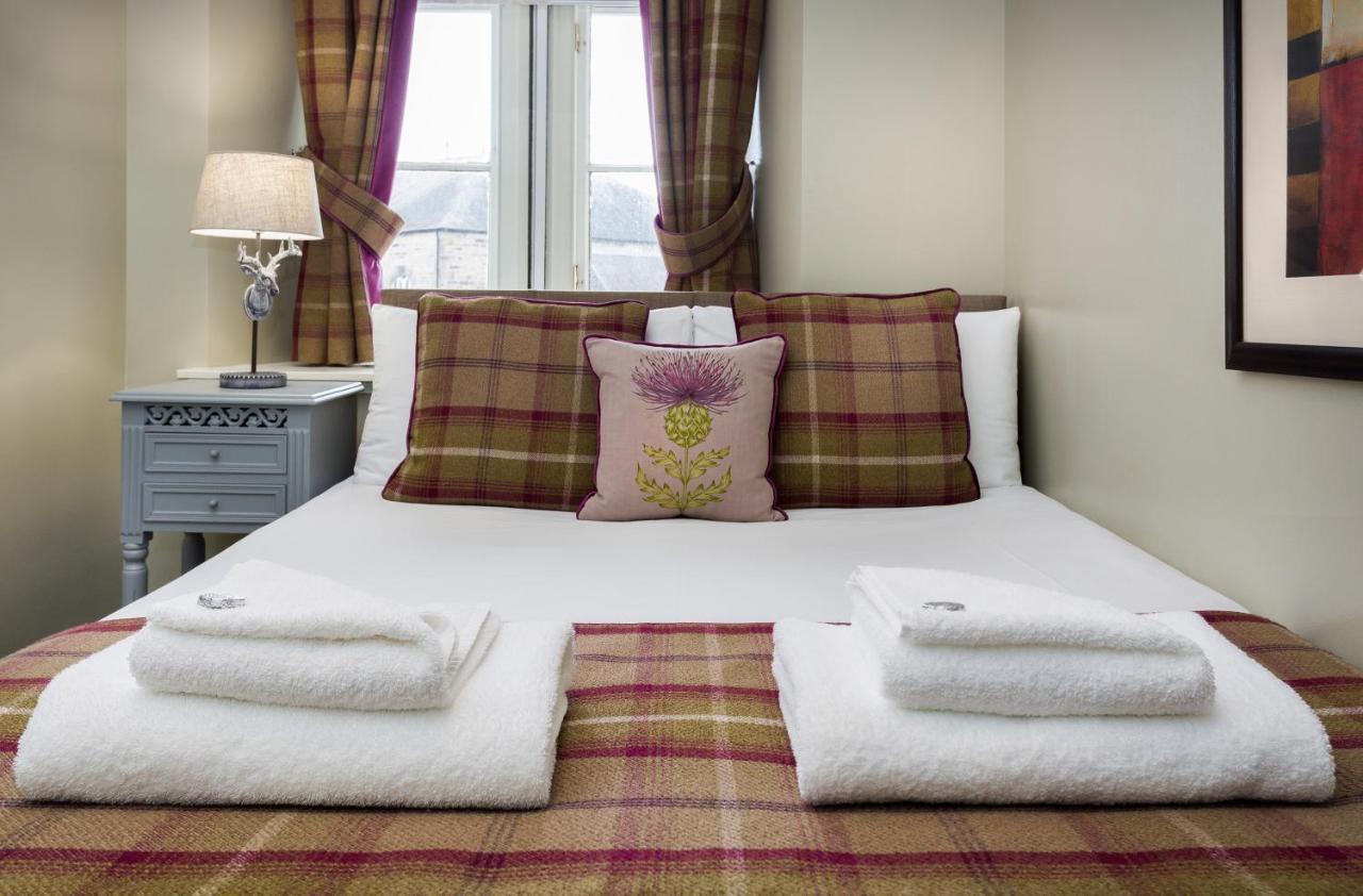 Nicolson 4*