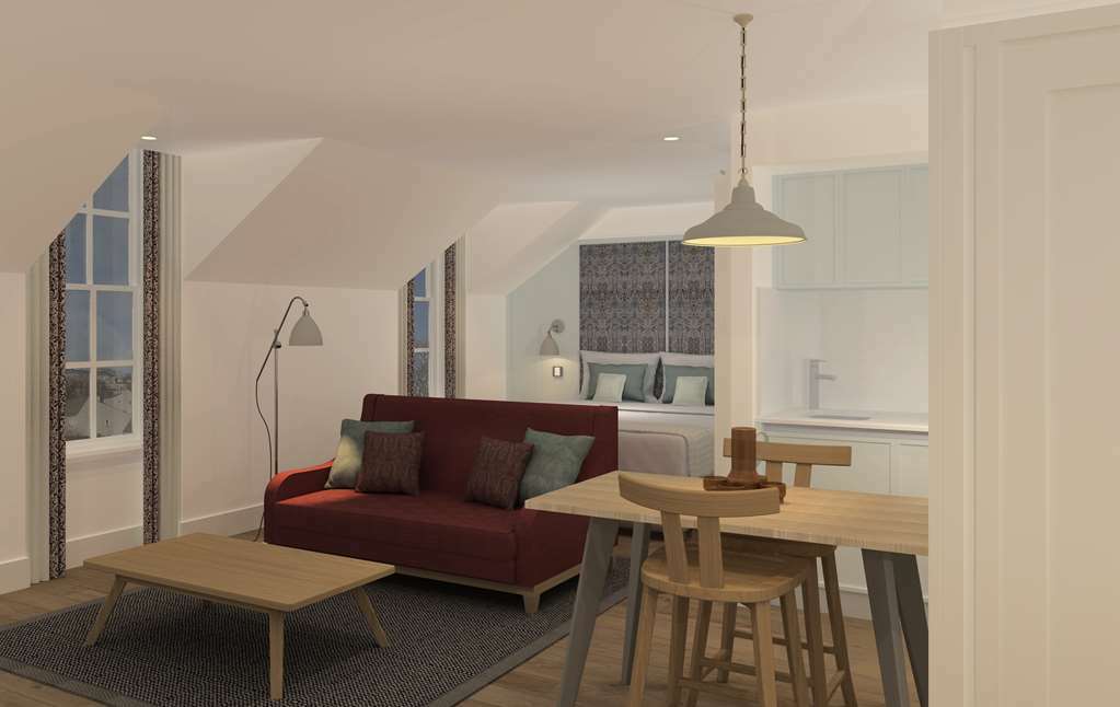 Cheval Abbey Apartments, At Holyrood Aparthotel Edinburgh