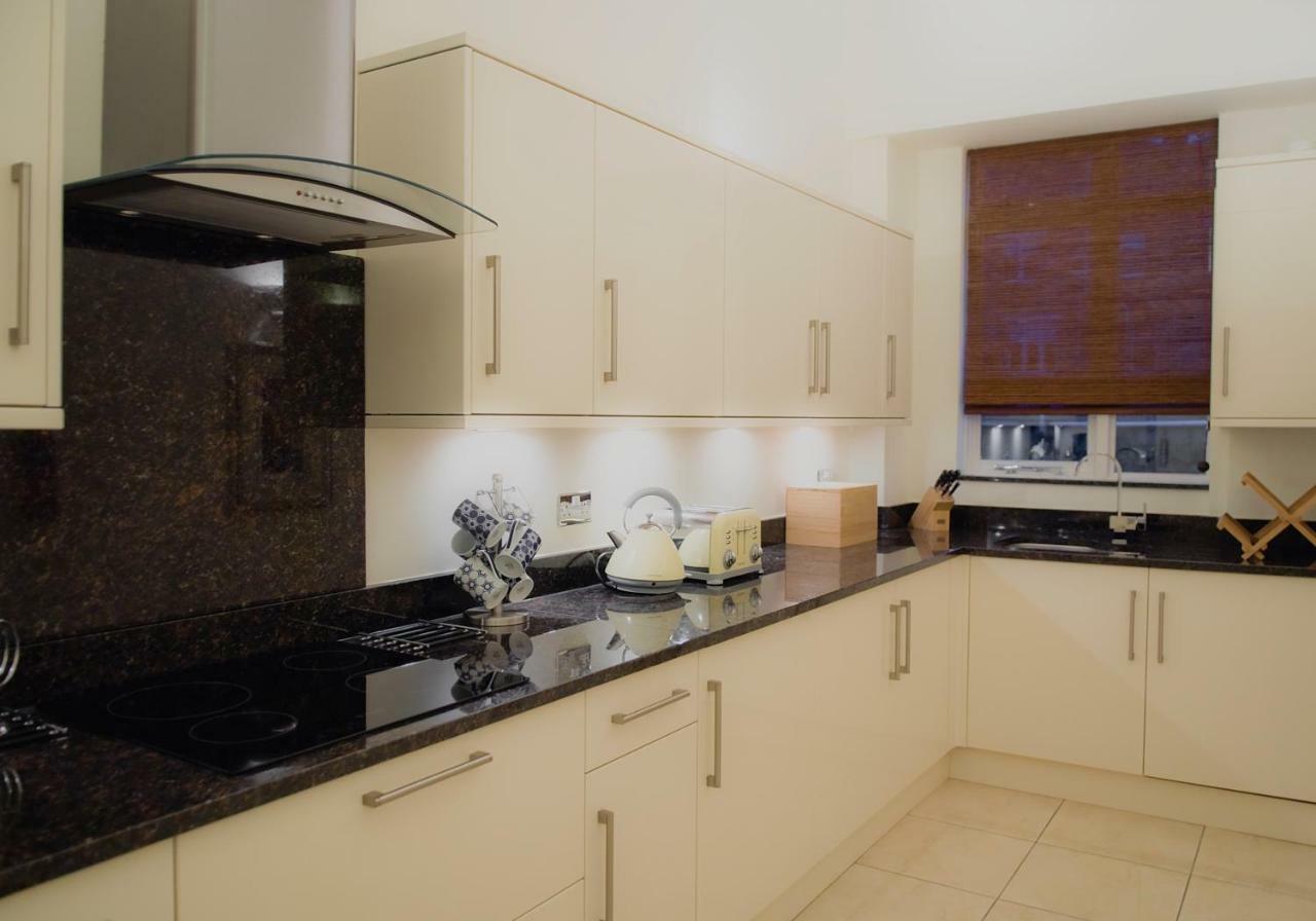 The Lynedoch Place Apartment