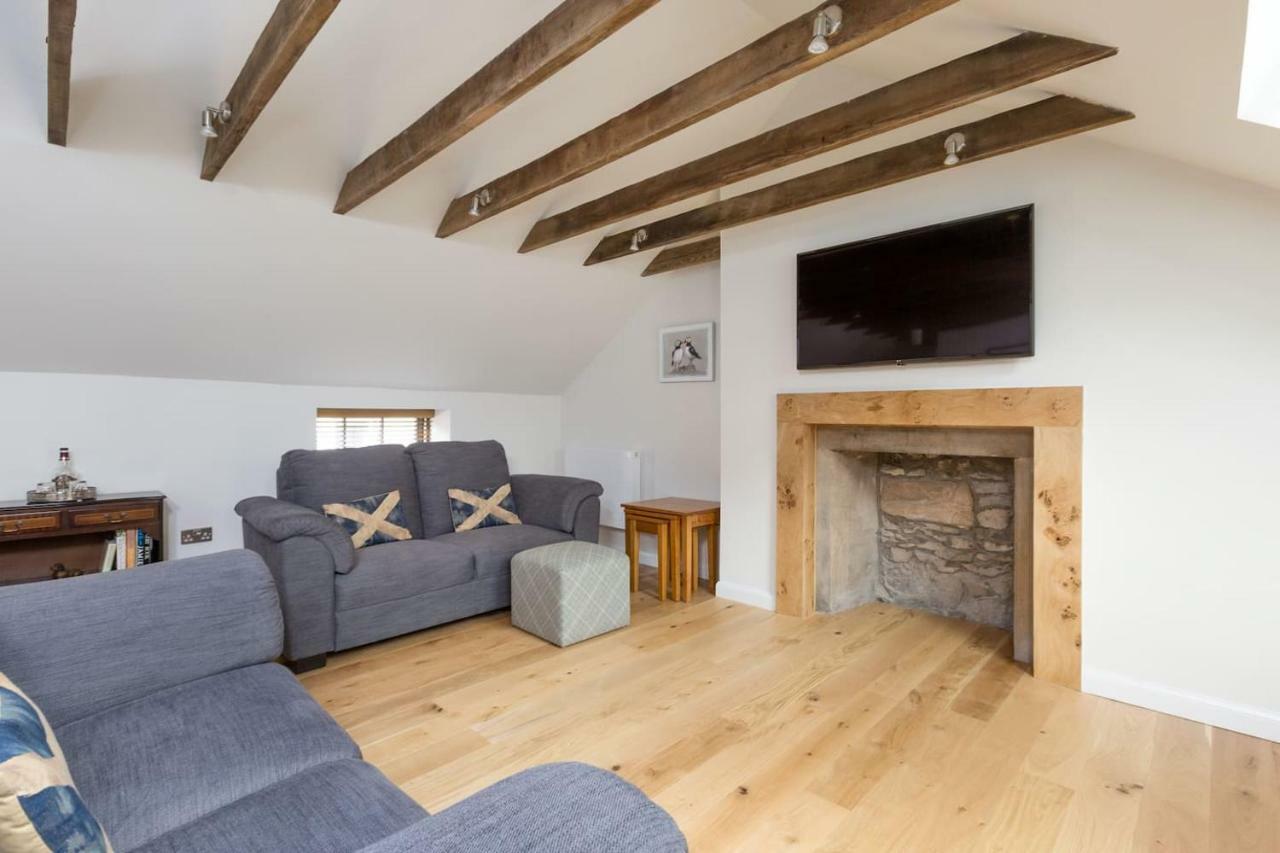Joivy Trendy 1-bedroom Main Door House In New Town Holiday home *