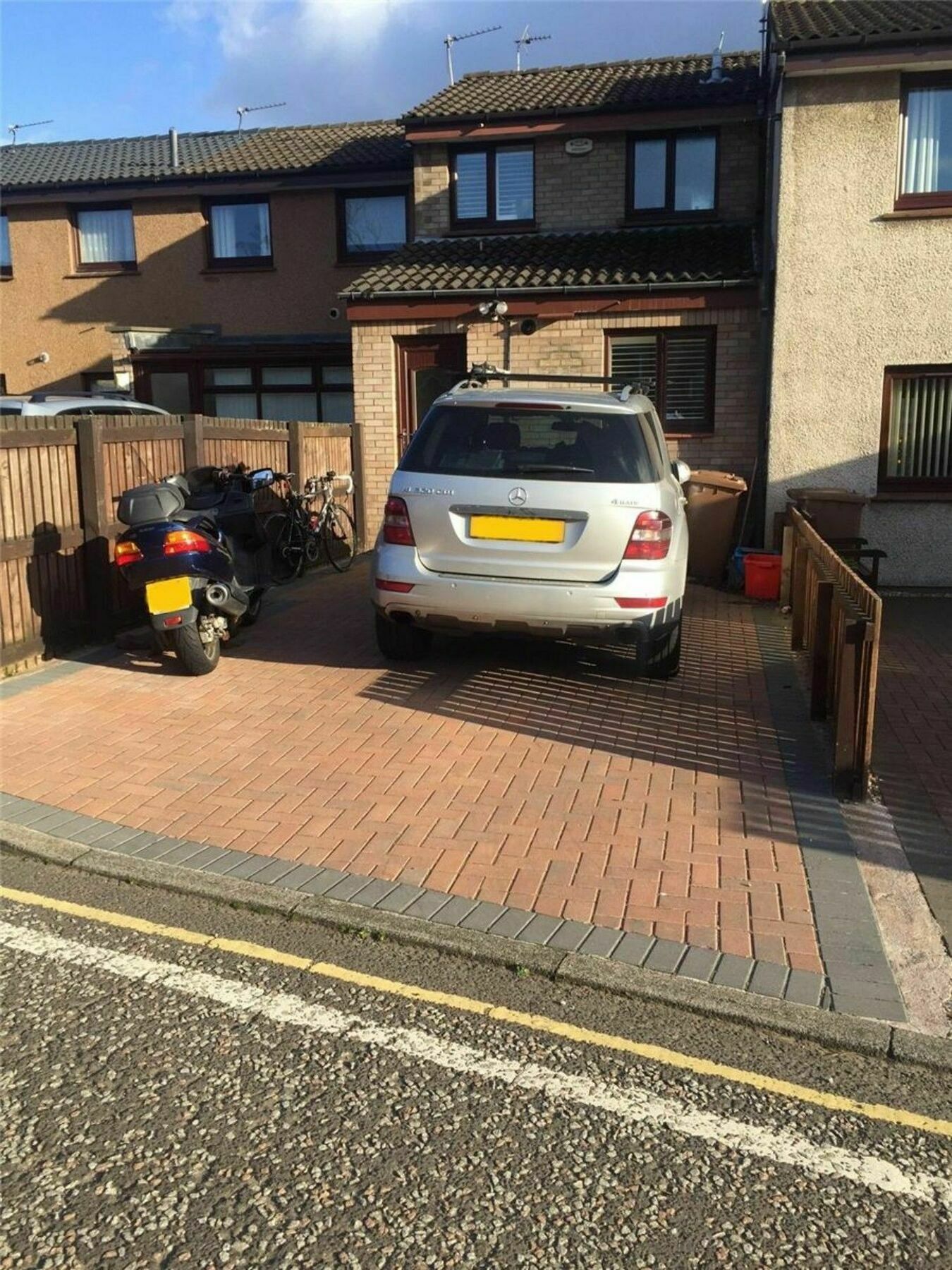 2 Bedroom House In Haymarket Accommodates 4 Apartment Edinburgh