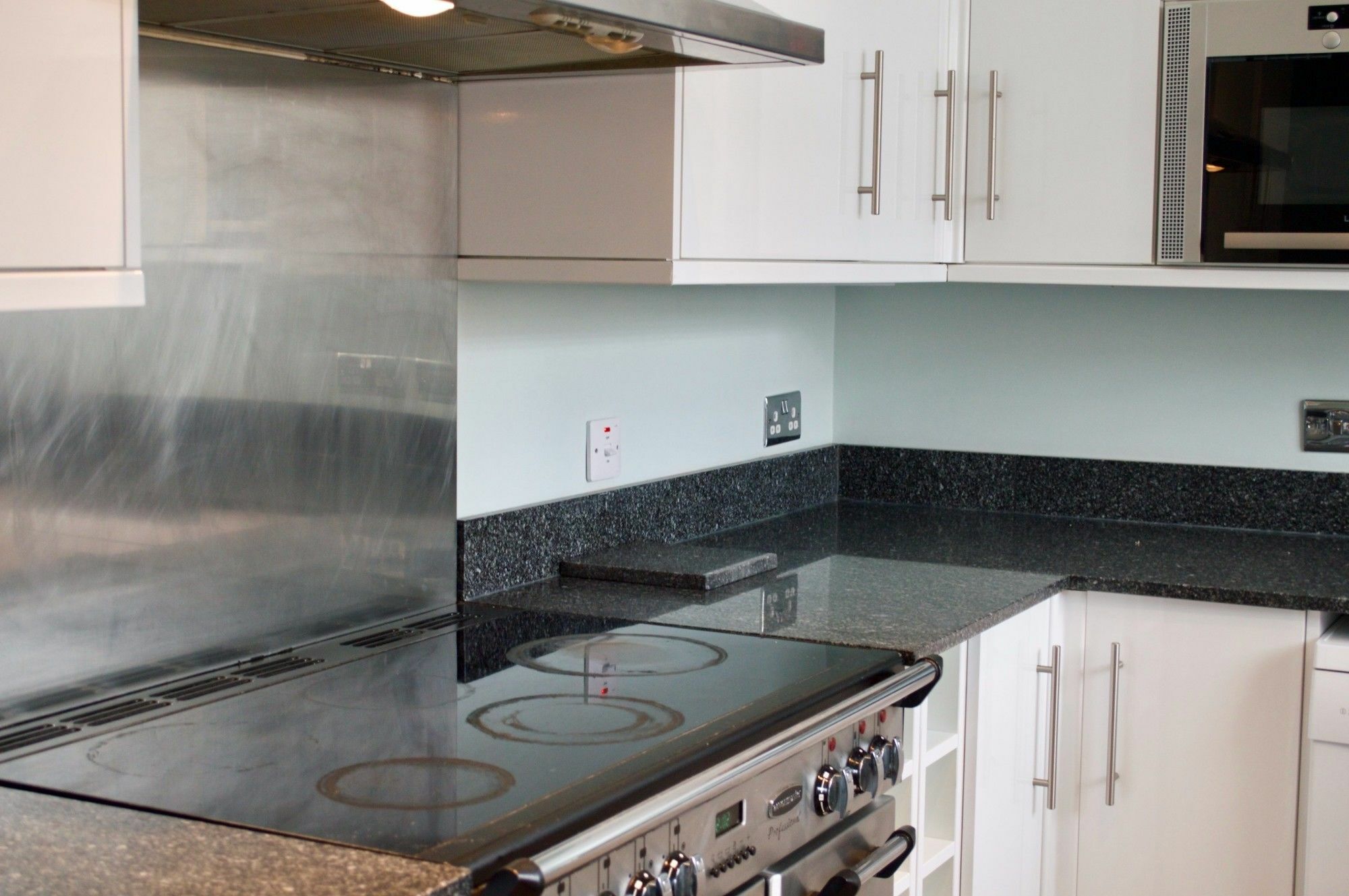 2 Bedroom House In Haymarket Accommodates 4 * Edinburgh