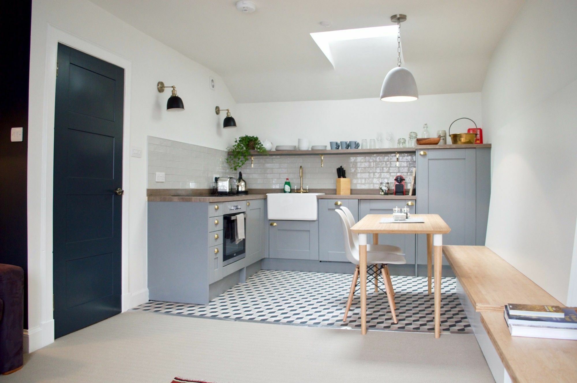 1 Bedroom Flat In * Edinburgh