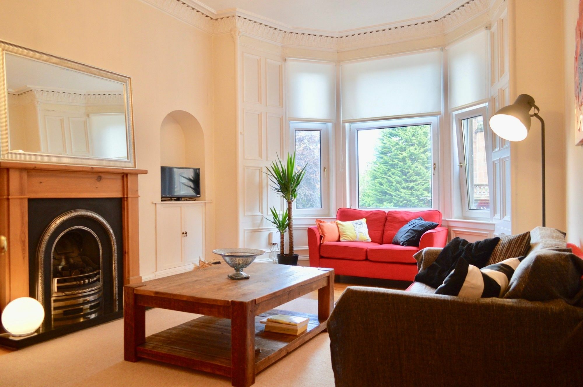 2 Bedroom Morningside Flat Sleeps 4