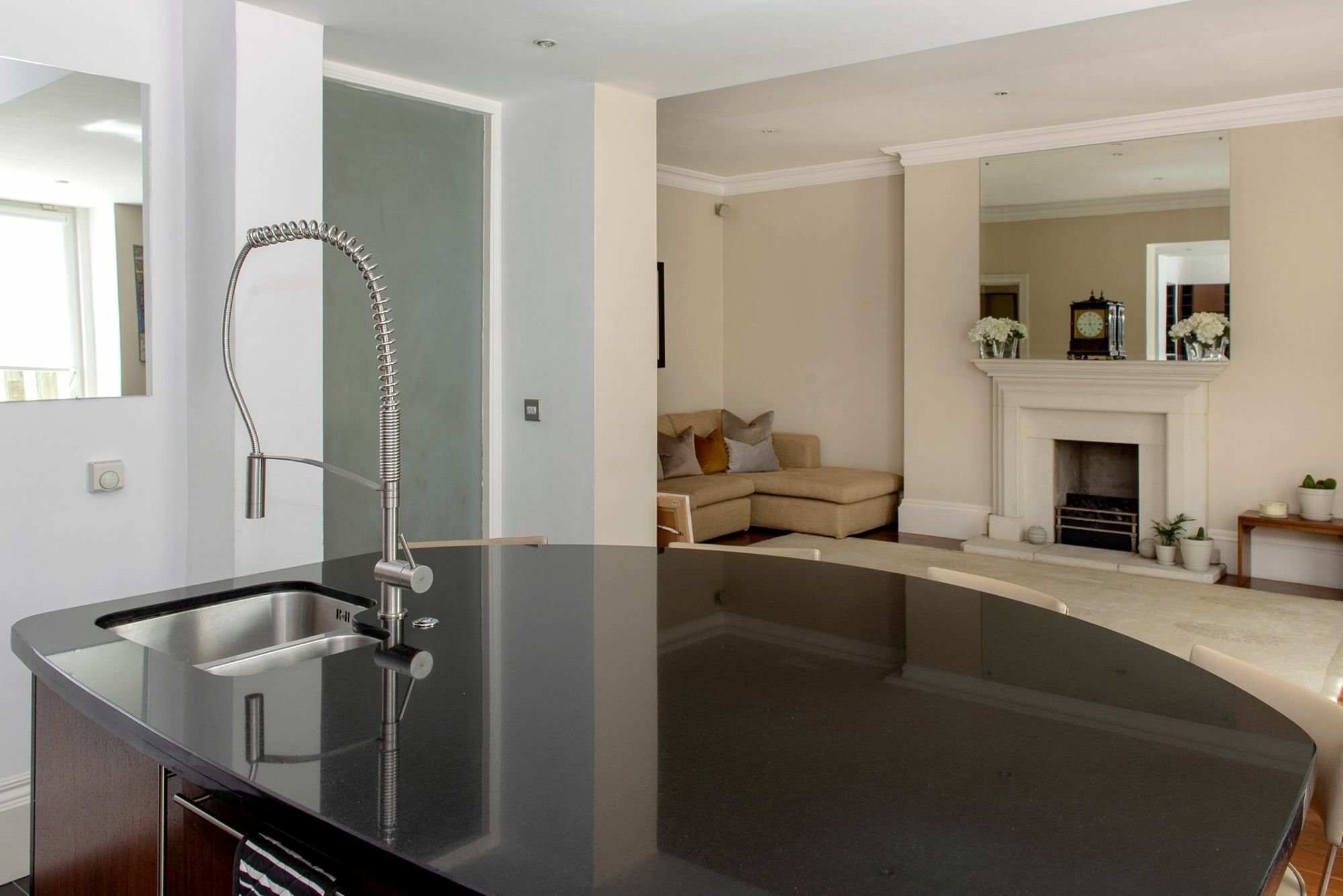 Deluxe Retreat Apartment