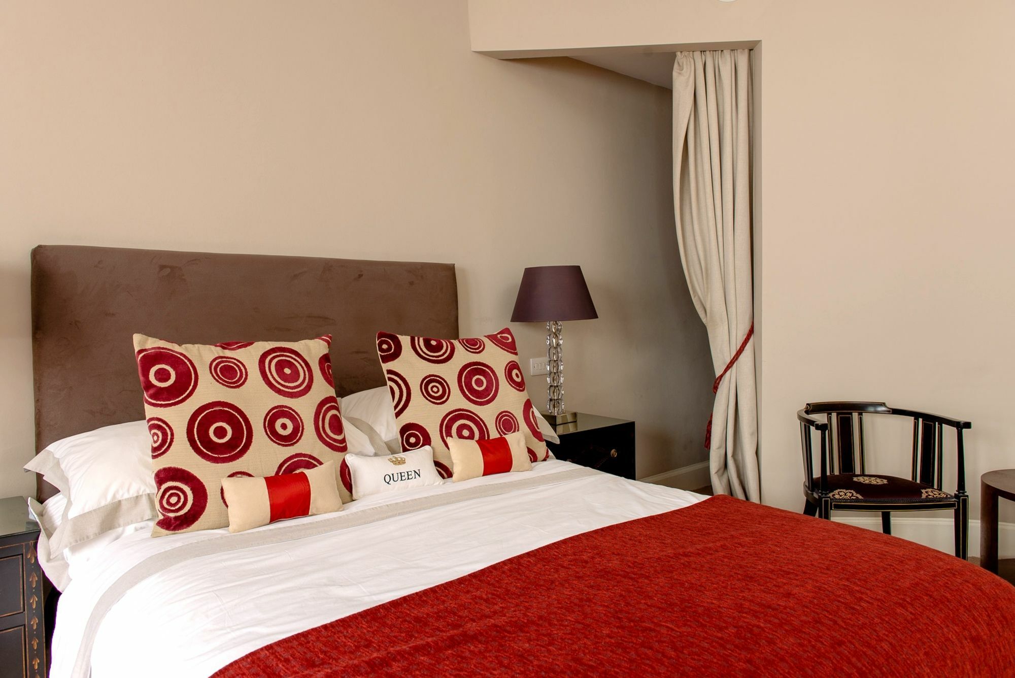Deluxe Retreat Apartment *