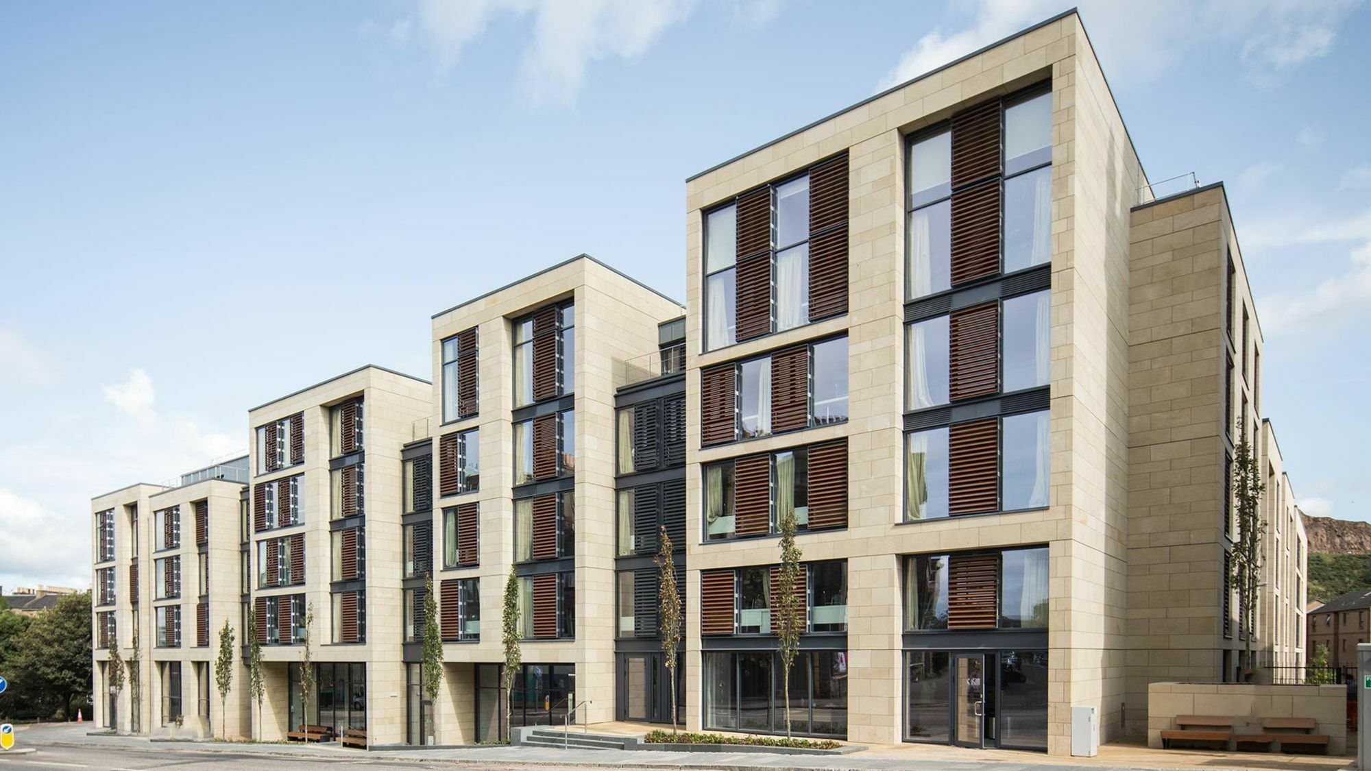 Apartment Salisbury Court Edinburgh