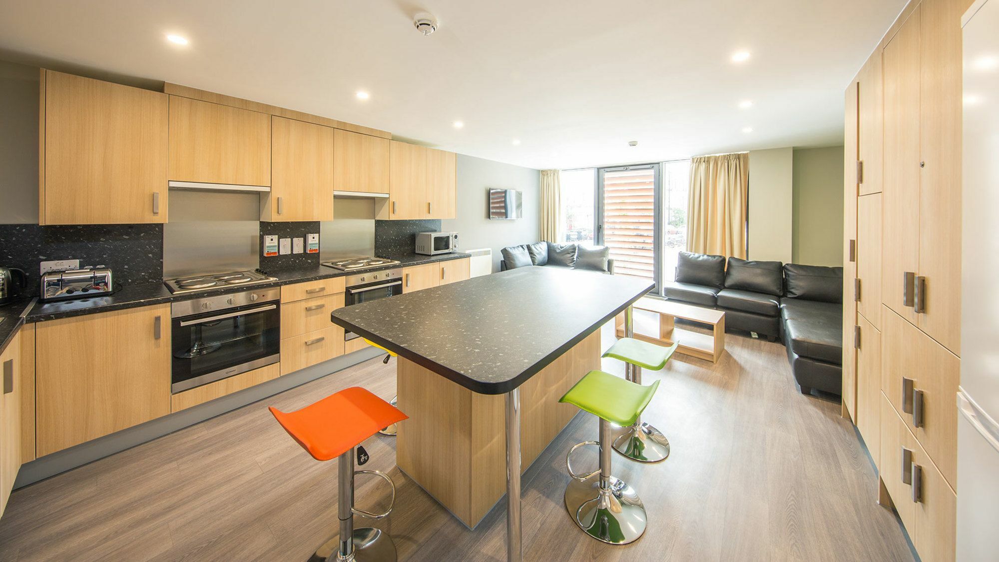 Salisbury Court Apartment