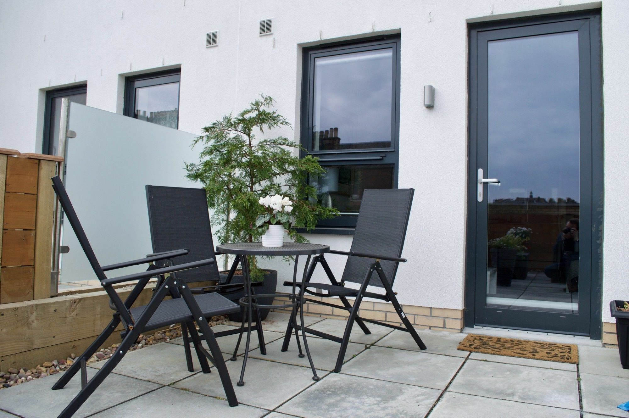 2 Bedroom With Free Parking