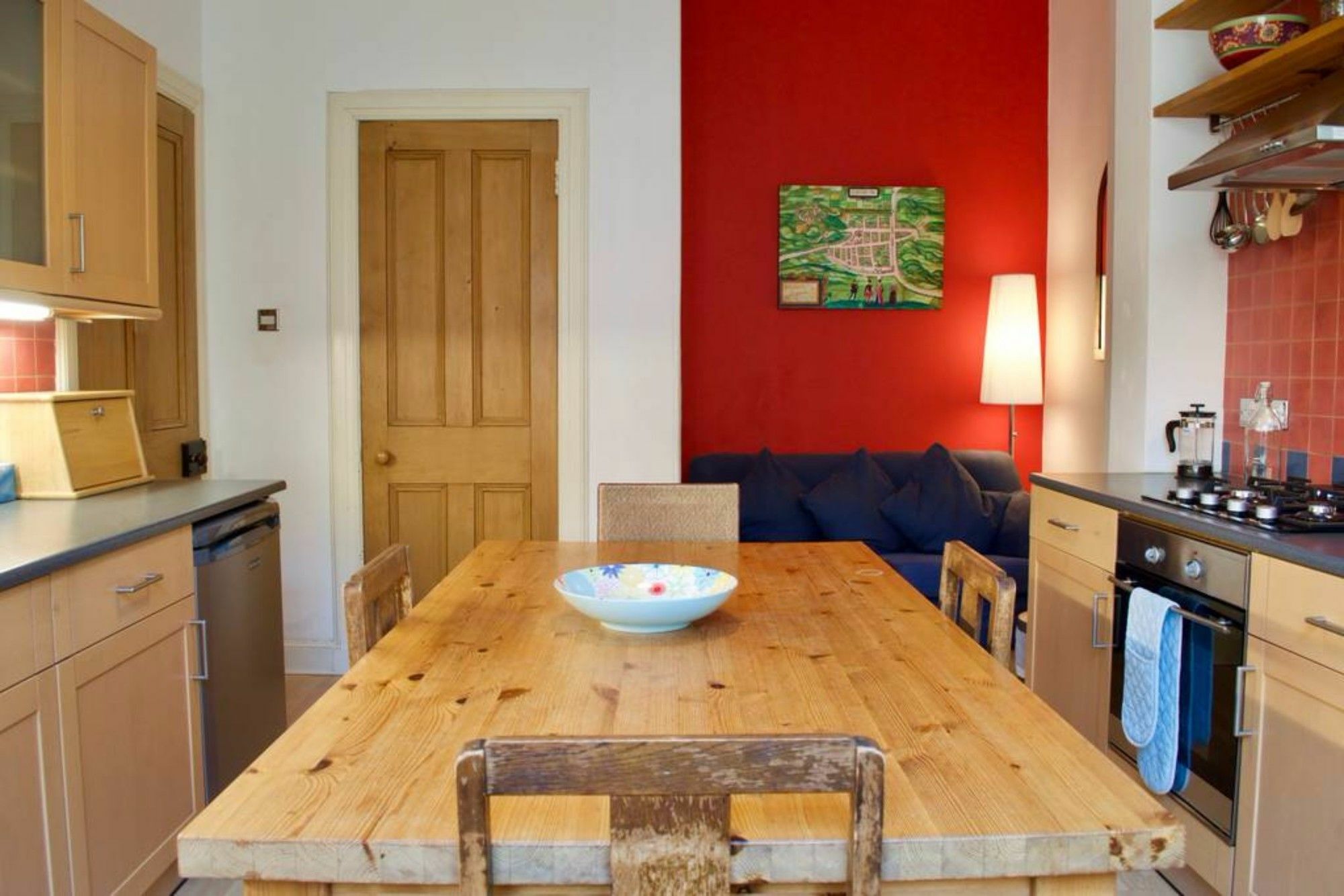 Apartment 2 Bedroom Flat Near The Kings Theatre