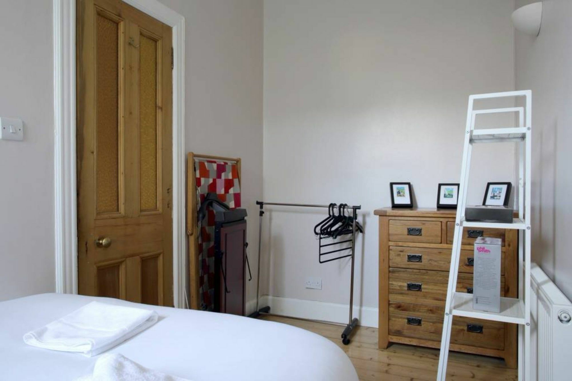 Apartment 2 Bedroom Flat With Garden *