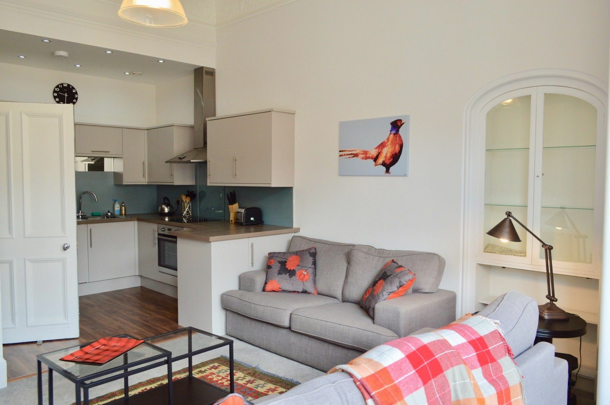Spacious 3 Bedroom West End Flat Apartment Edinburgh