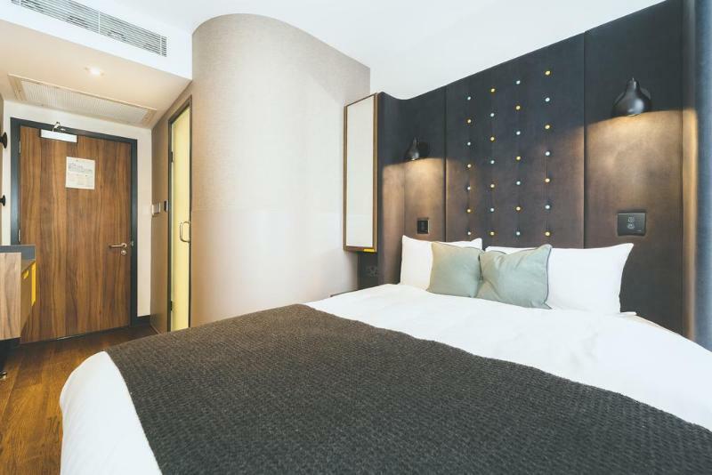 Hotel Point A Haymarket Edinburgh