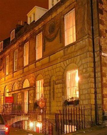 Hotel Albany