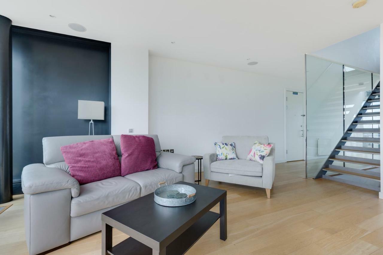 Apartment Stunning Quartermile Penthouse *