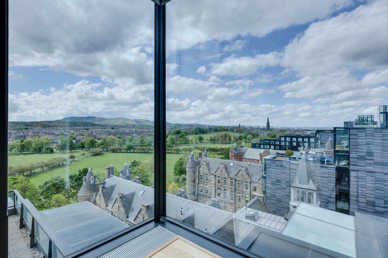 Stunning Quartermile Penthouse Apartment Edinburgh