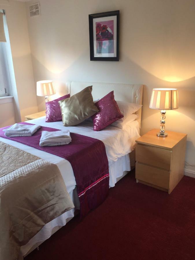 Orchard Brae Apartment