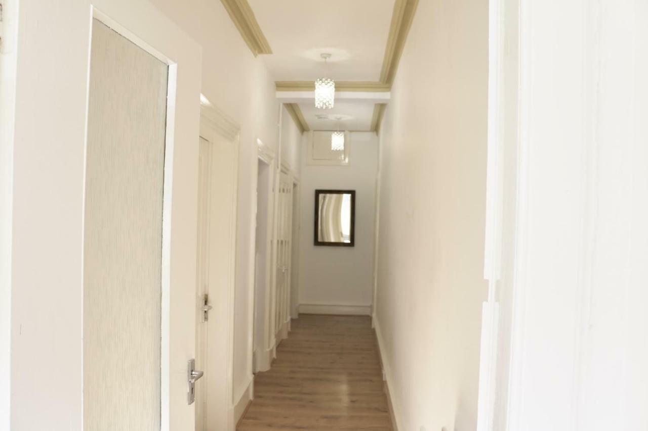 Saint Peter's Apartment *