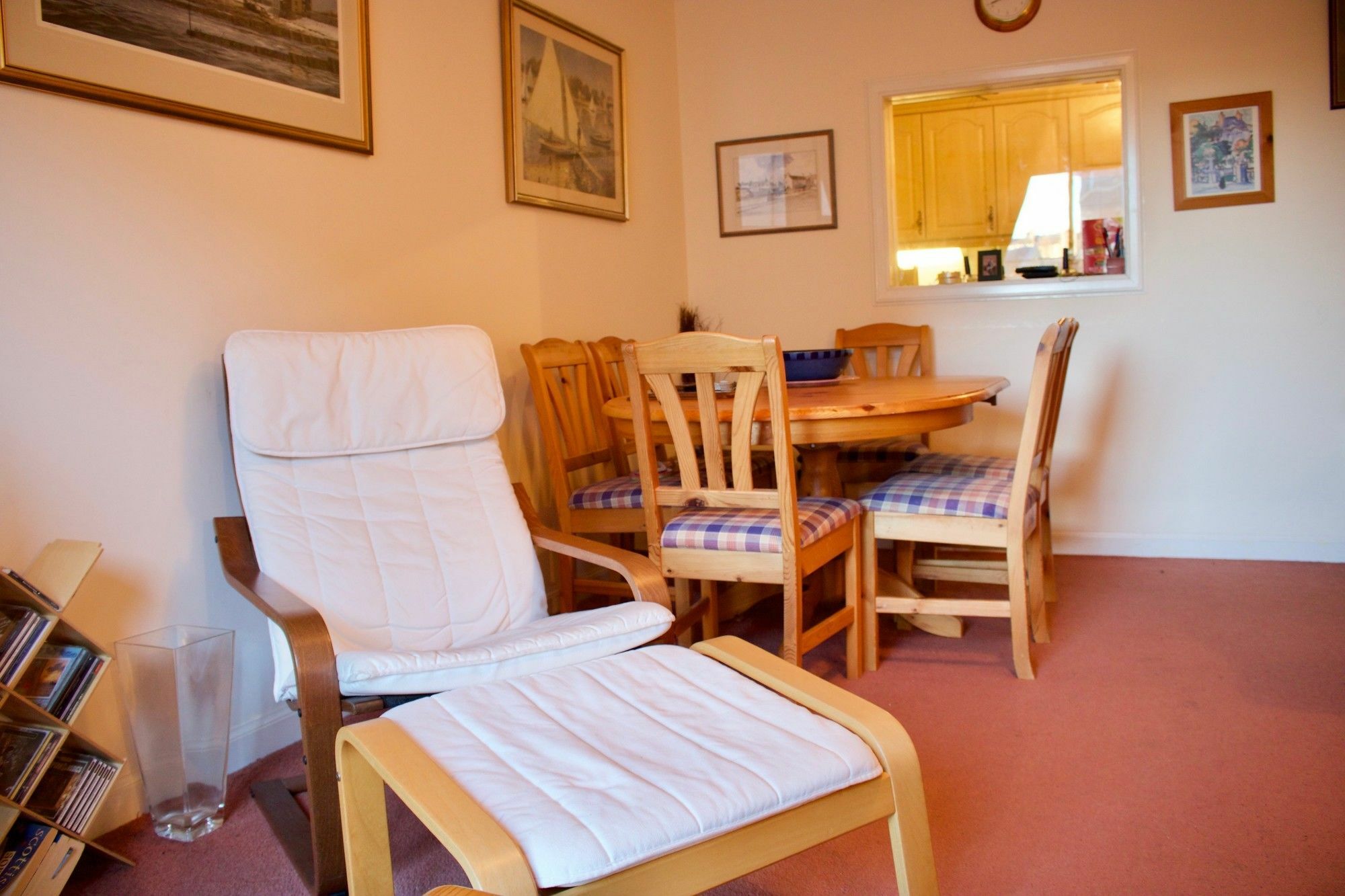2 Bedroom In Stockbridge Apartment Edinburgh