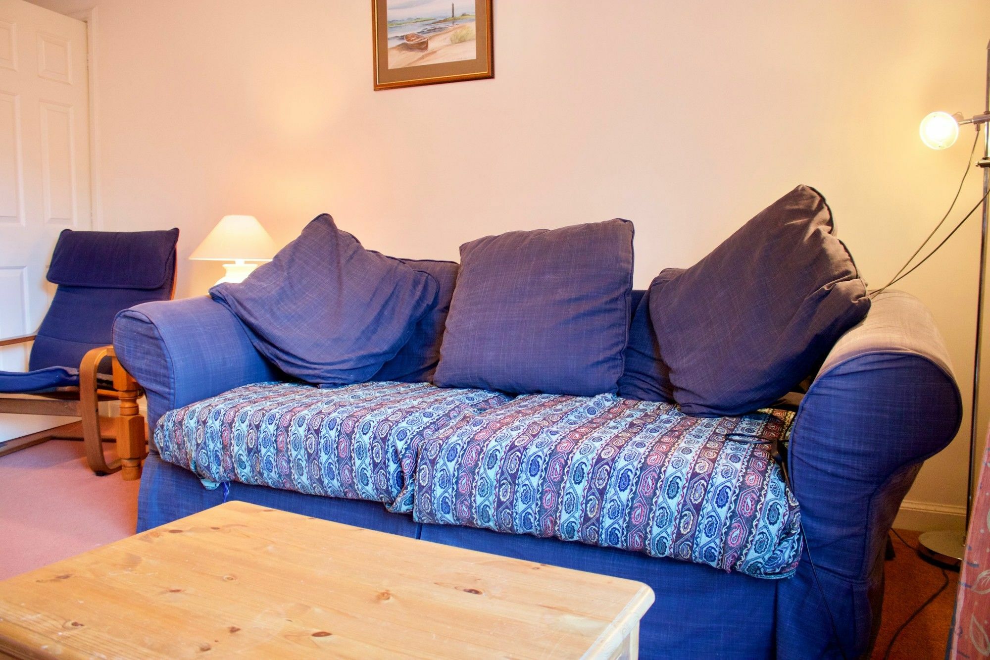 2 Bedroom In Stockbridge Apartment