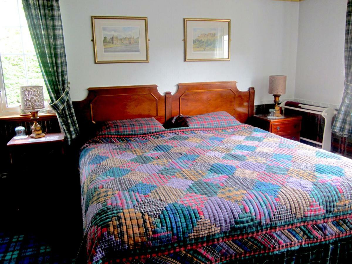 The White House Guest house Edinburgh