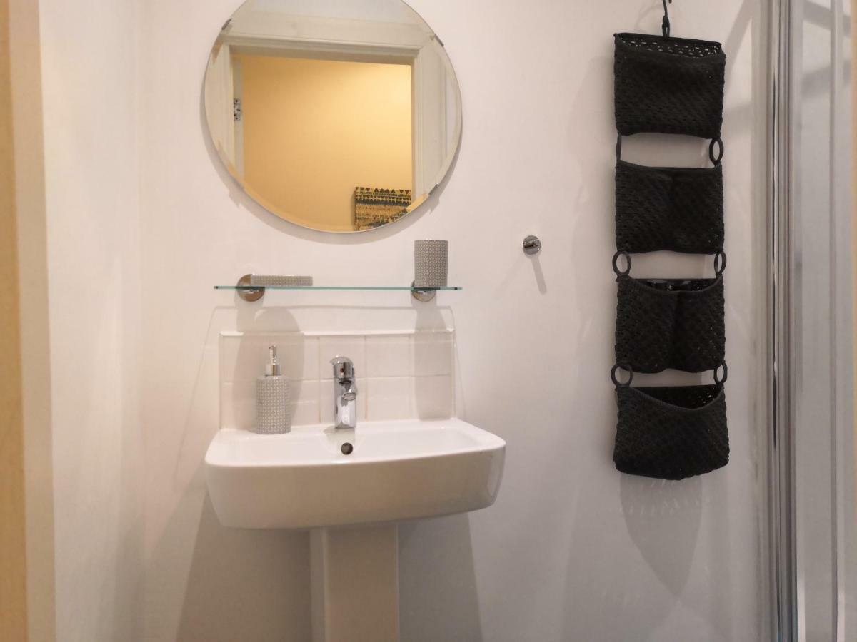 Buccleuch Place Apartment *