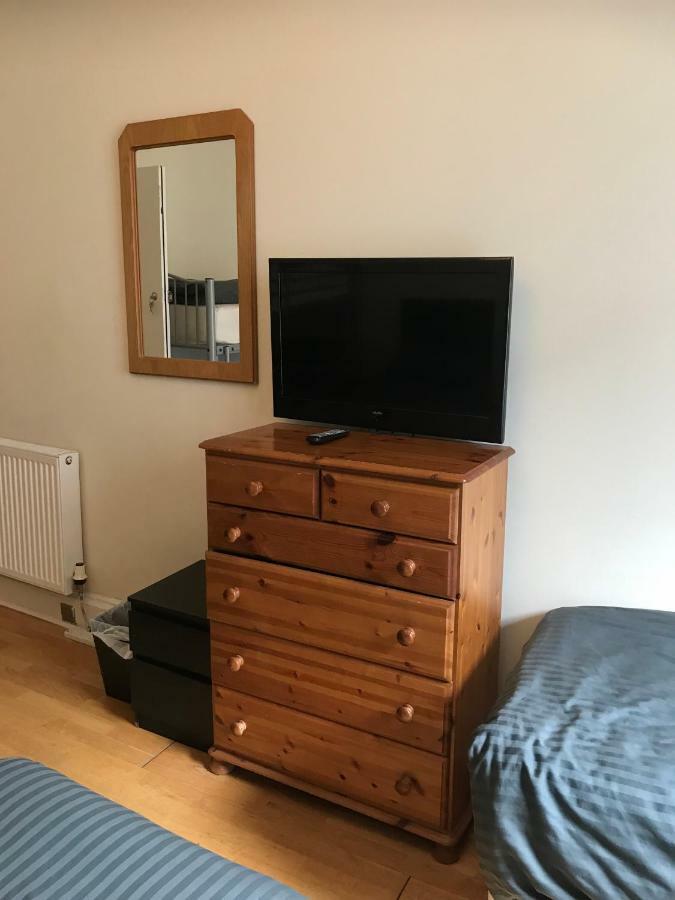 Central Sleeps Upto 16 People Apartment *