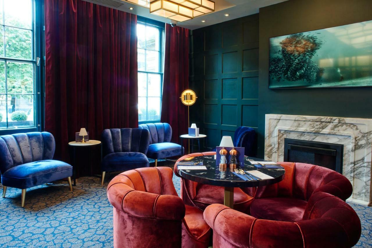 Le Monde Edinburgh