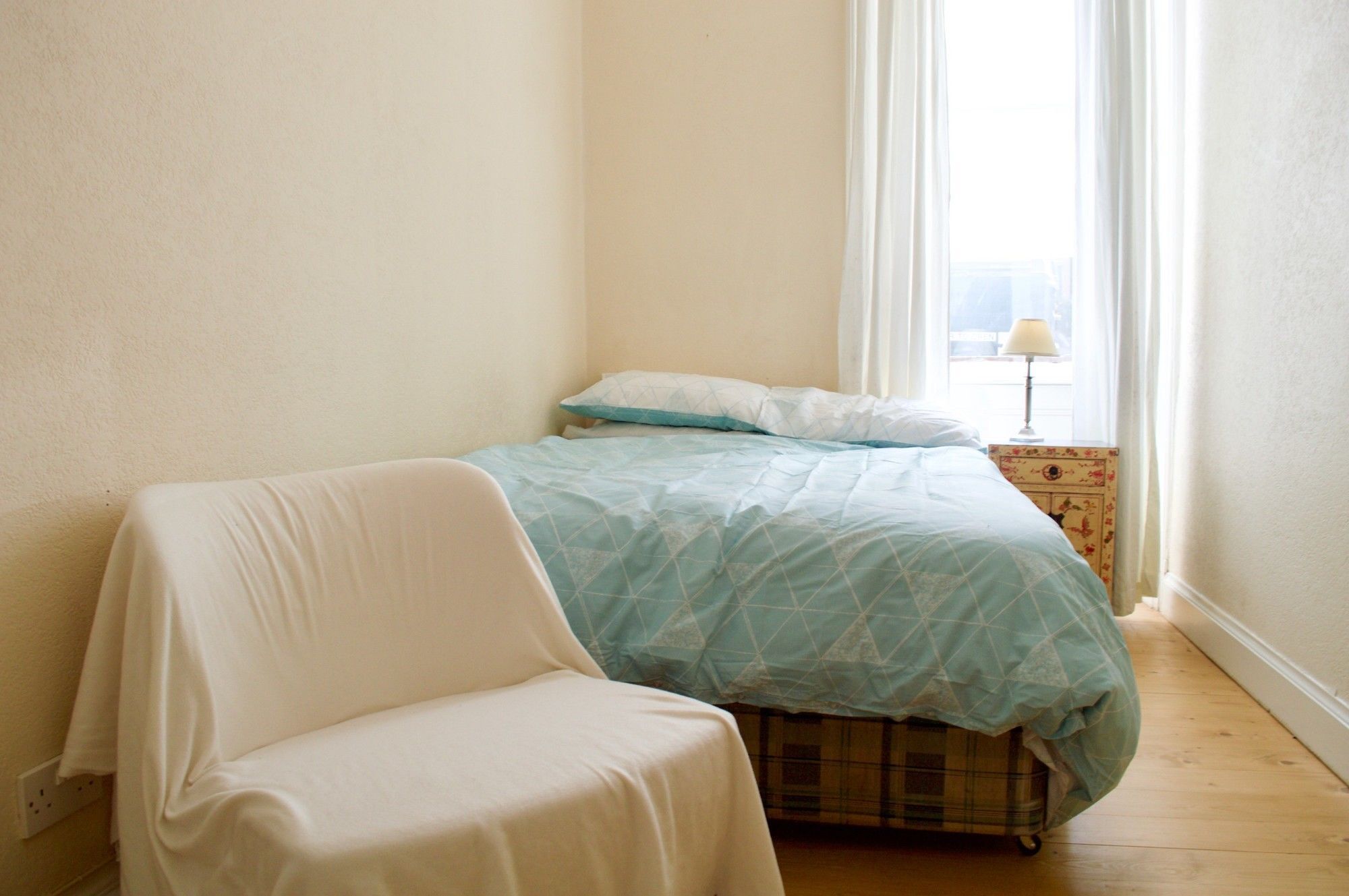 Apartment 1 Bedroom Flat In Roseburn
