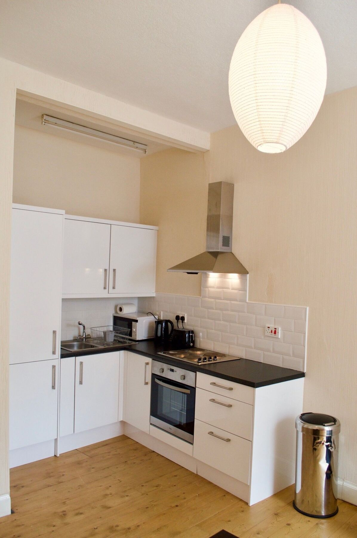 1 Bedroom Flat In Roseburn