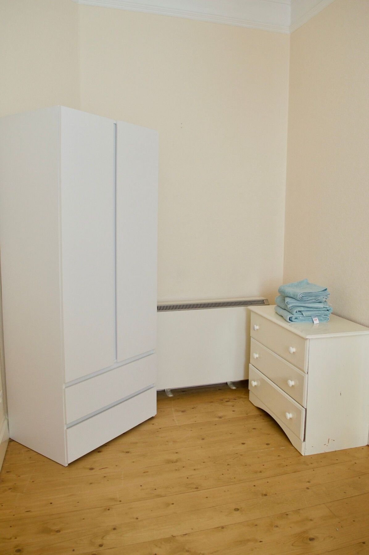 Apartment 1 Bedroom Flat In Roseburn Edinburgh