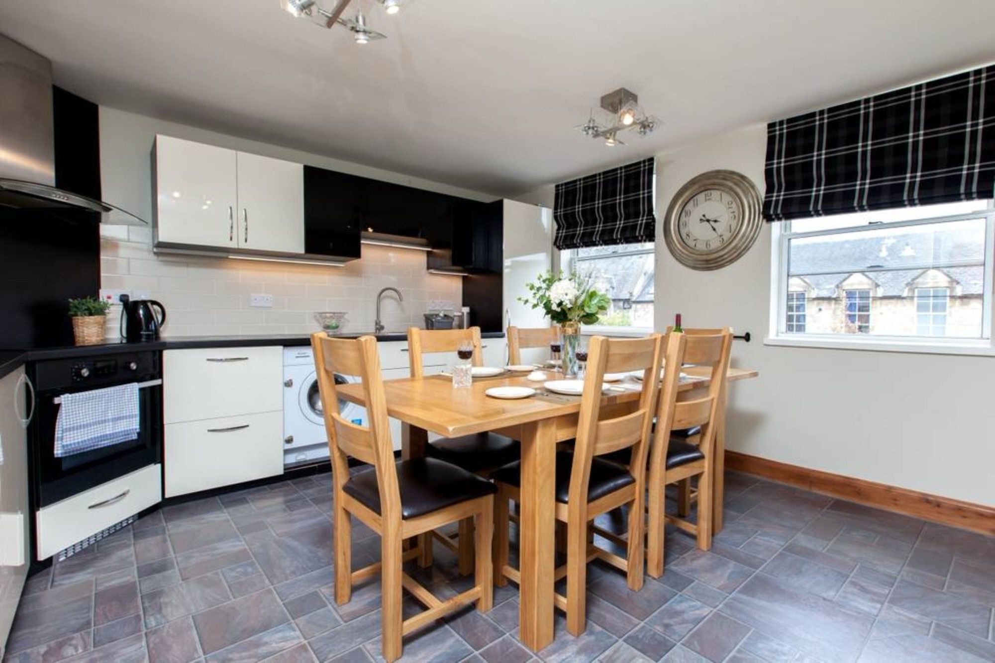Apartment 2 Bedroom Centre Duplex Edinburgh