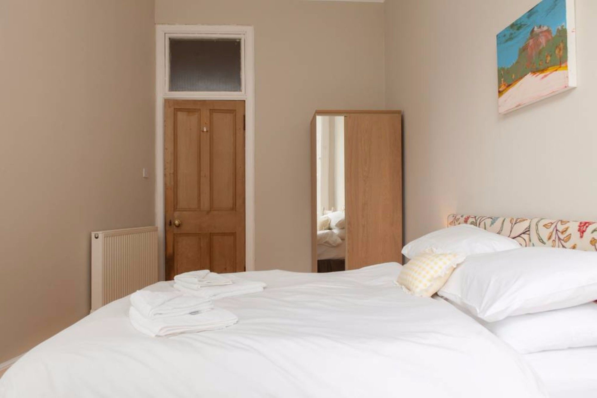 4 Bedroom Near The Meadows Edinburgh