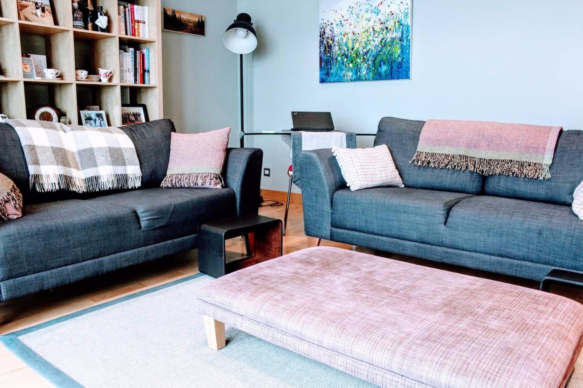Apartment 2 Bedroom With Sea View Sleeps 4